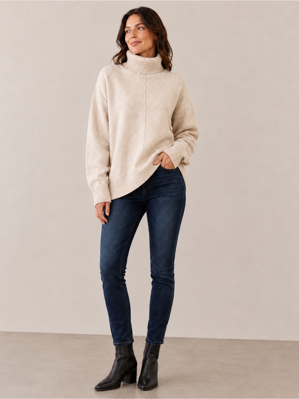 💙 H&M Cream Beige Thick & Warm Turtleneck Sweater